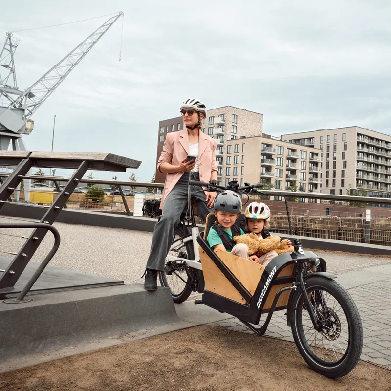 2021 Bergamont E-Cargoville LJ Elite Electric Cargo Bike in White-7